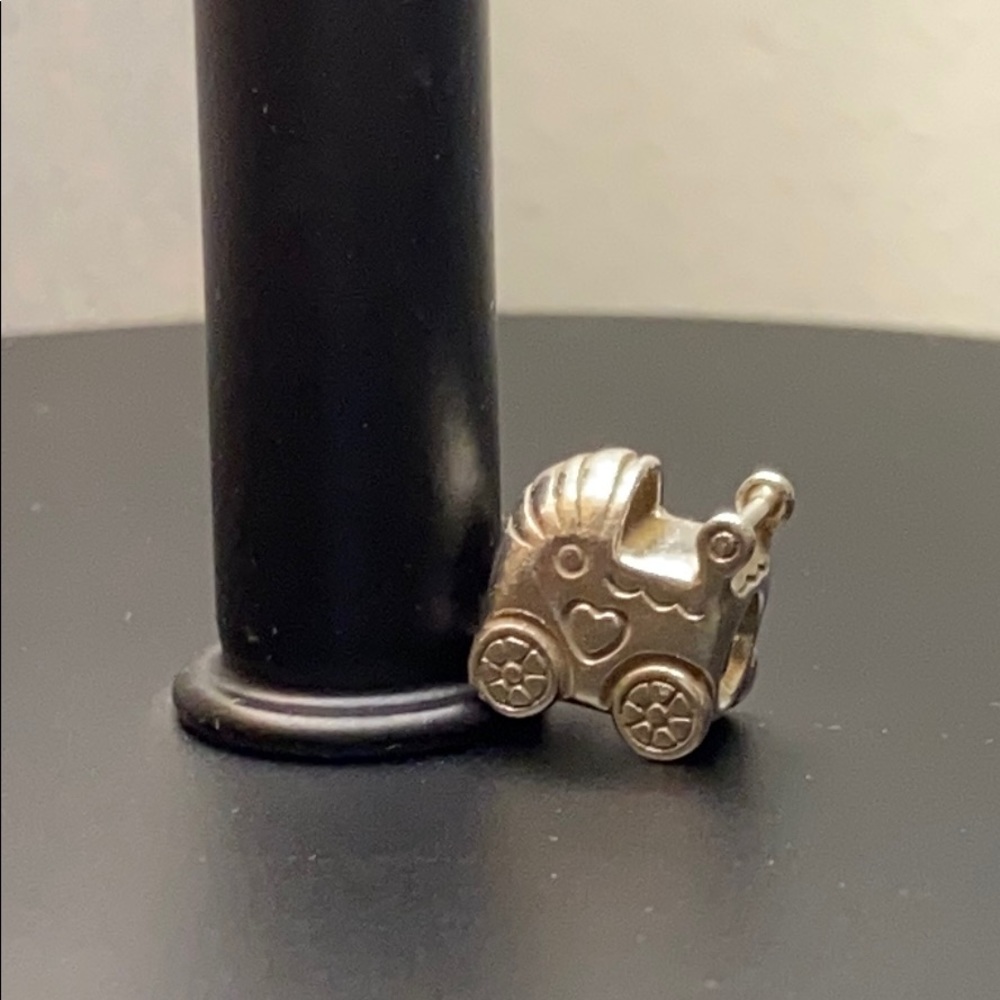 Pandora baby carriage & shoe charms - Picture 2 of 8